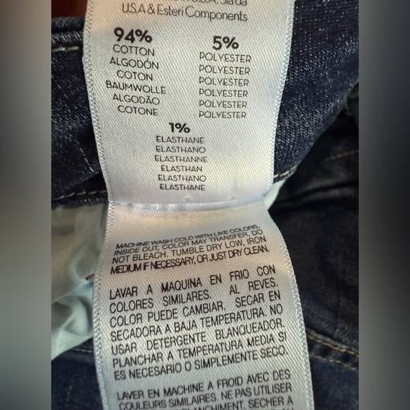 Mother High Waisted Looker Ankle Fray - Picture 7 of 8